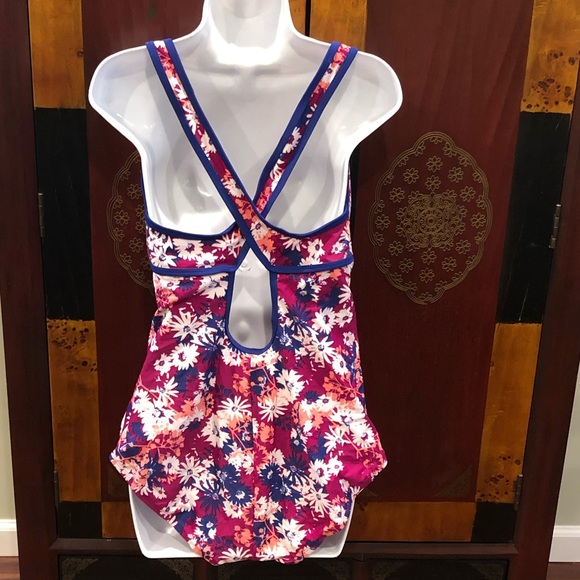 NWT Adore Me Women’s Swimsuit one piece Size 2X - Picture 5 of 12